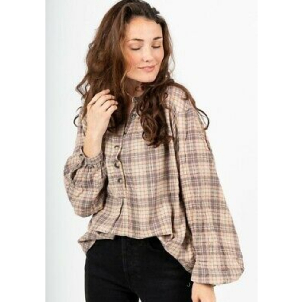 FREE PEOPLE Northern Bound Button Down Blouse EUC sz S - Picture 10 of 11